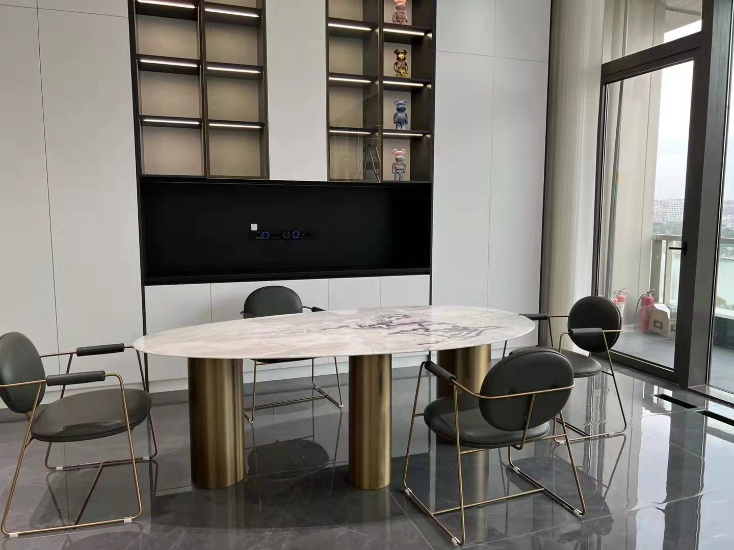 Calabria | Dining Table